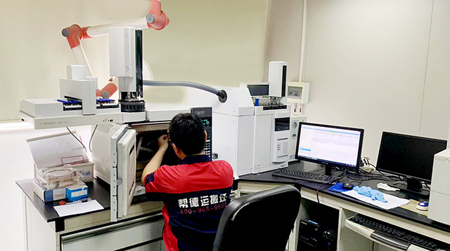 資訊中心-實驗室搬遷配圖